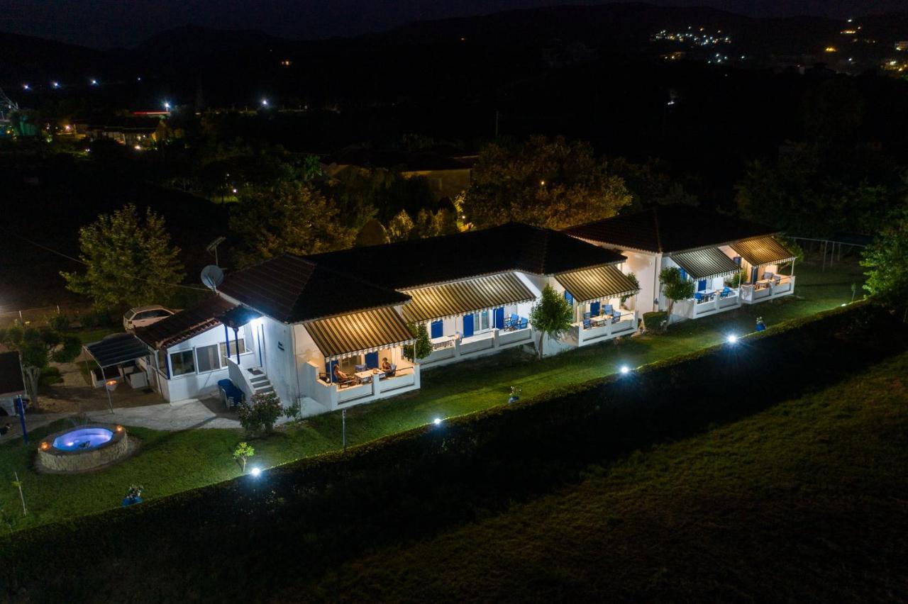 Blue Houses Apartments 菲尼孔塔 外观 照片
